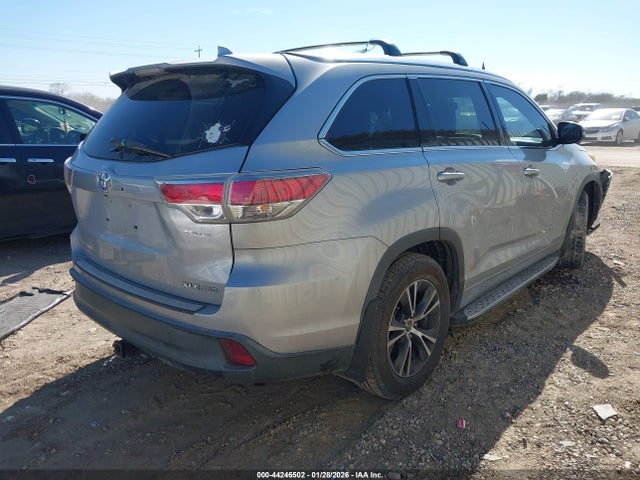 Toyota Highlander Xle V6 2016 5TDJKRFH1GS249060 Image 4