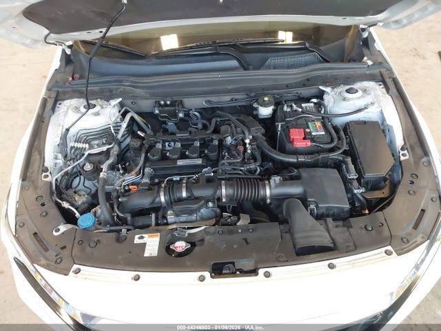 1HGCV1F17KA029322 Honda ACCORD LX