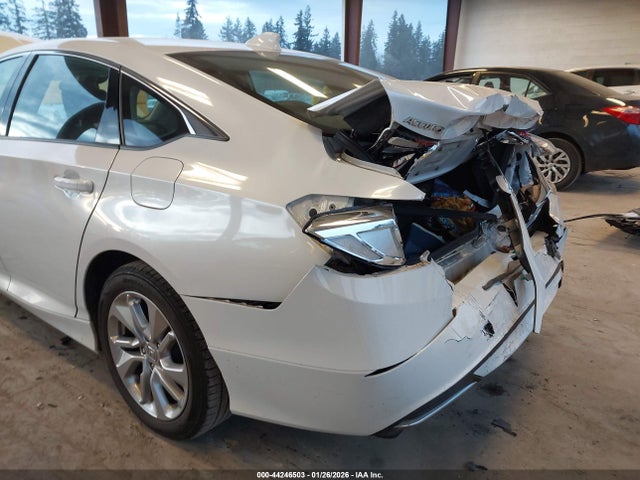 1HGCV1F17KA029322 Honda ACCORD LX