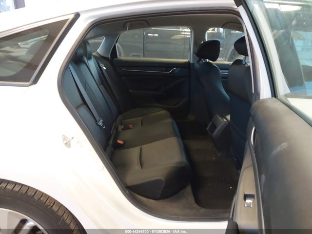 1HGCV1F17KA029322 Honda ACCORD LX