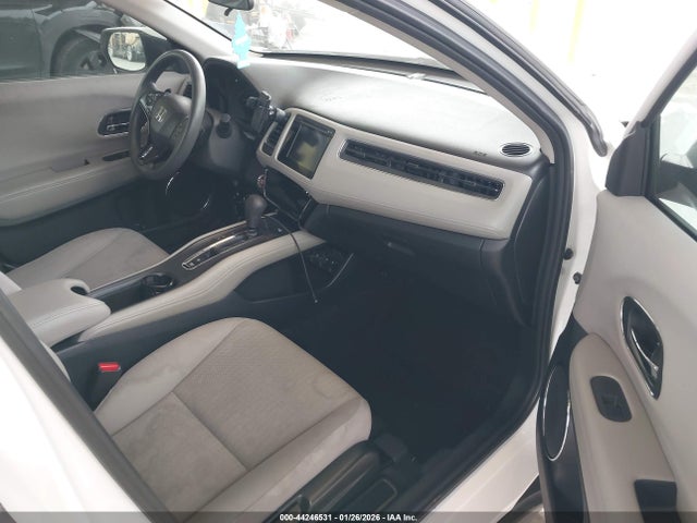 3CZRU6H58JM709704 Honda HR-V EX