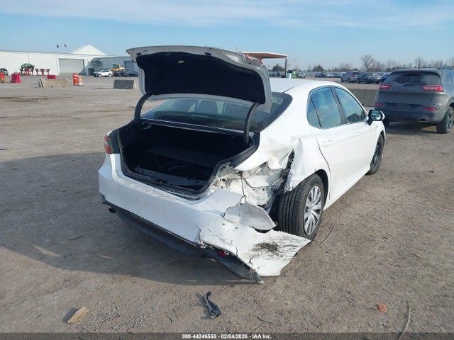 2020 TOYOTA CAMRY 4T1C31AK2LU524656 Photo 3