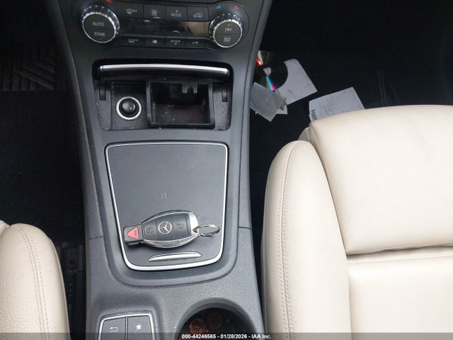 Mercedes-Benz B 250e 2016 WDDVP9AB6GJ008930 Image 11