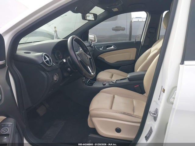 Mercedes-Benz B 250e 2016 WDDVP9AB6GJ008930 Image 5