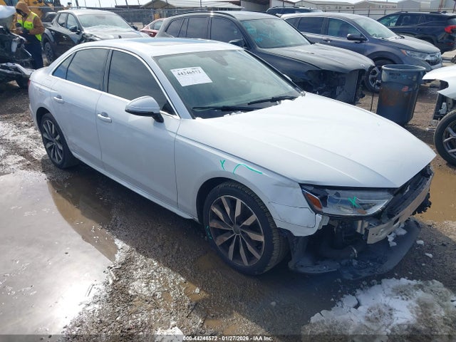 2021 AUDI A4 WAUABAF42MN003924