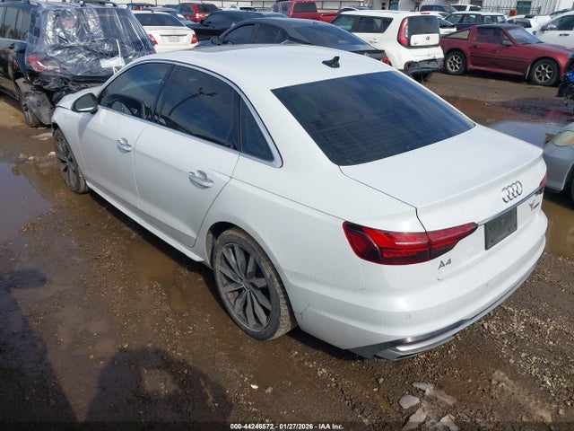 2021 AUDI A4 WAUABAF42MN003924 Photo 2