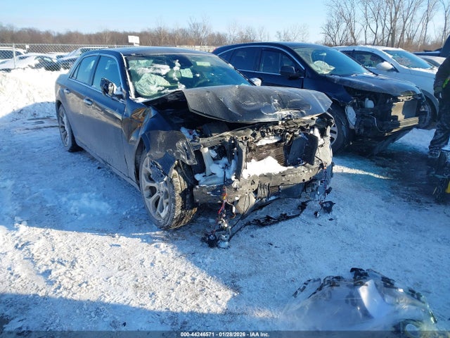 2017 CHRYSLER 300C 2C3CCAPG5HH529856