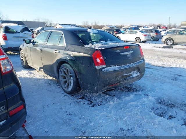 2017 CHRYSLER 300C 2C3CCAPG5HH529856 Photo 2