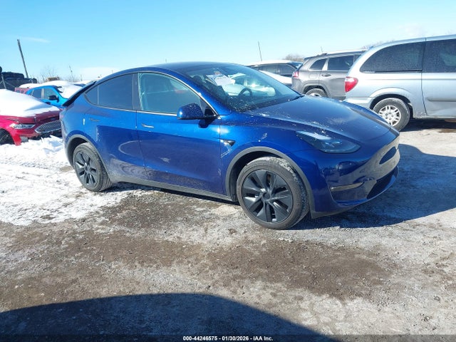 2024 TESLA MODEL Y 7SAYGDEE5RF186050 Photo 0
