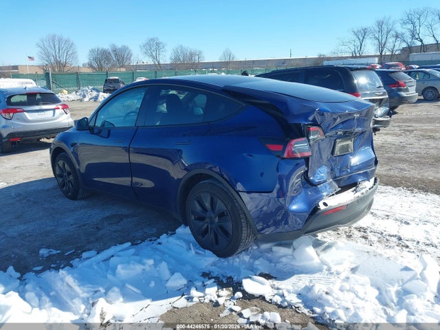 2024 TESLA MODEL Y 7SAYGDEE5RF186050 Photo 2