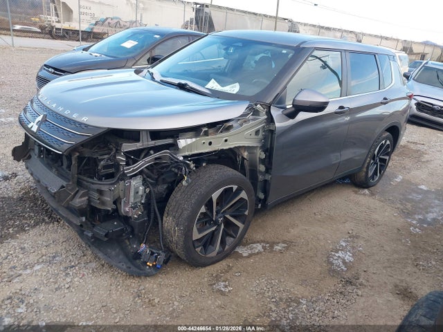 2023 MITSUBISHI OUTLANDER JA4J3UA81PZ024220 Photo 1