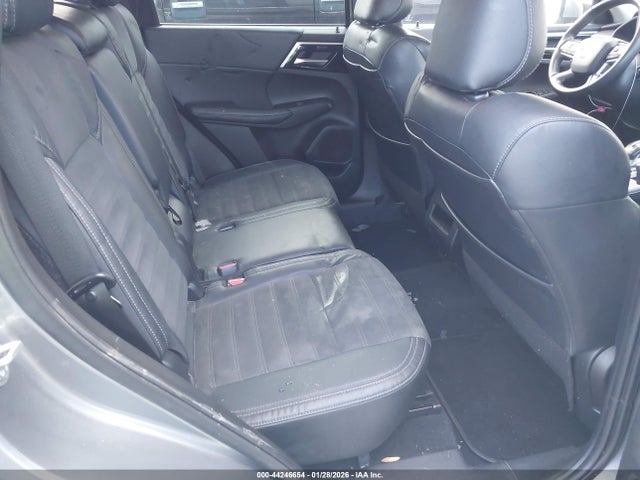 2023 MITSUBISHI OUTLANDER JA4J3UA81PZ024220 Photo 7