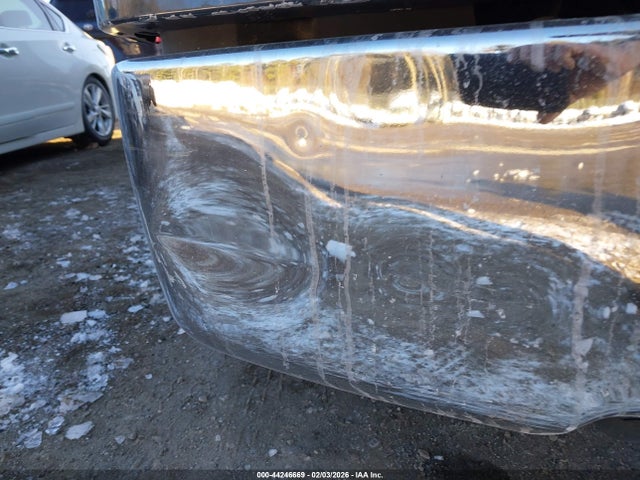 1N6AF0LY5JN807443 Nissan Nv Cargo Nv3500 Hd Sl V8