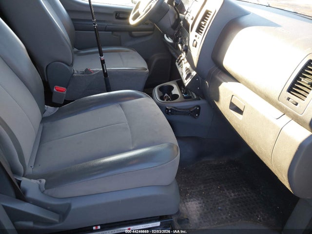 1N6AF0LY5JN807443 Nissan Nv Cargo Nv3500 Hd Sl V8