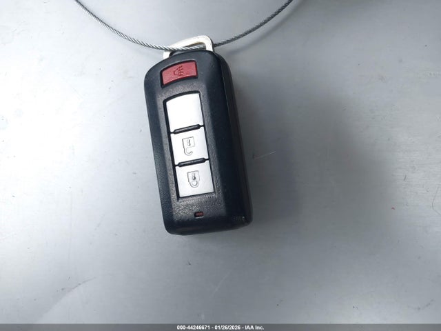 2017 MITSUBISHI MIRAGE ML32A4HJXHH005295 Photo 10