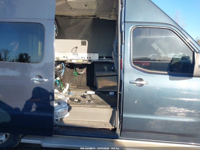 1N6AF0LYXJN808622 Nissan Nv Cargo Nv3500 Hd Sl V8
