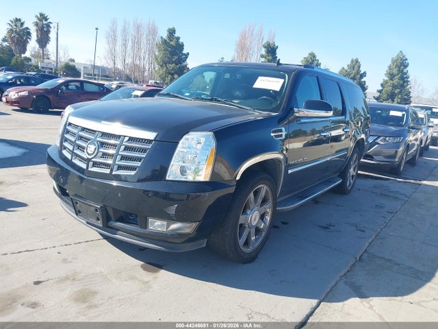 2010 CADILLAC ESCALADE ESV 1GYUCHEFXAR178493 Photo 1