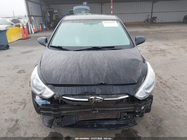 KMHCT5AE5HU353393 Hyundai ACCENT SE