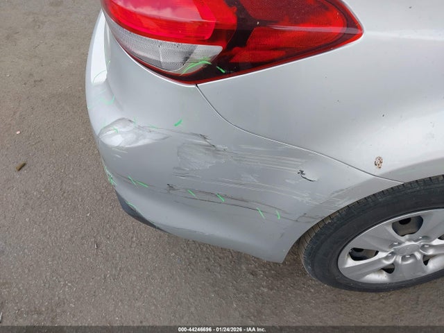 3KPFK4A78JE263448 KIA FORTE LX