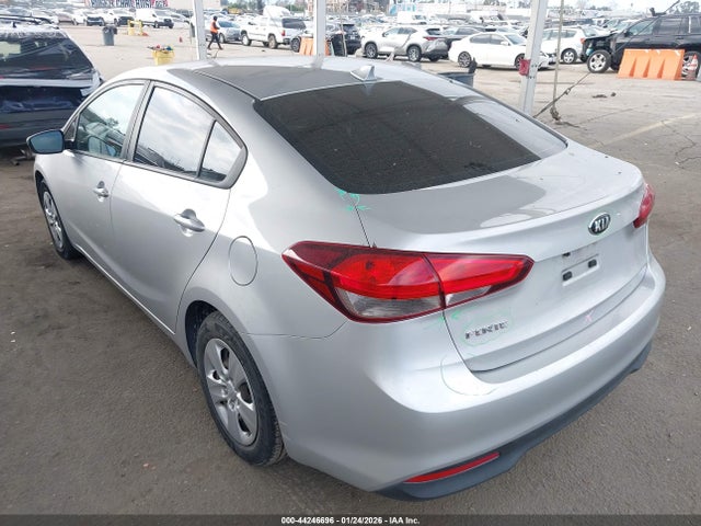 3KPFK4A78JE263448 KIA FORTE LX