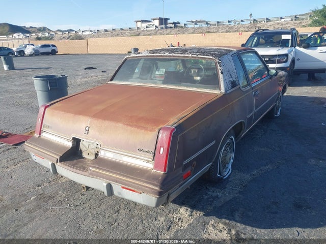 Продажа на аукционе авто 1987 Oldsmobile Cutlass Supreme Brougham, vin: 2G3GM11YXH2304217, номер лота: 44246701