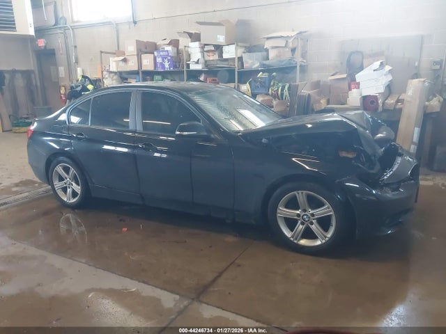 WBA3C3G5XENS70111 BMW 320i Xdrive