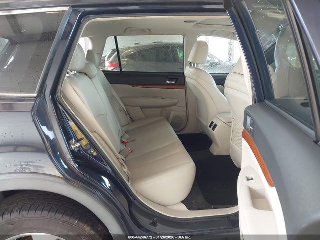 Subaru Outback 2.5i Limited 2014 4S4BRBLC4E3282435 Image 8