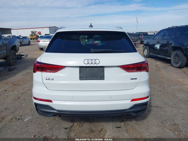 44246779 :رقم المزاد ، WA1EECF36N1098019 vin ، 2022 Audi Q3 Premium Plus 45 Tfsi S Line Quattro Tiptronic مزاد بيع
