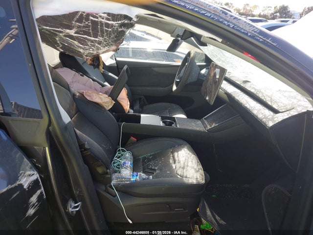 2026 TESLA MODEL Y 7SAYGDED3TF379053 Photo 4