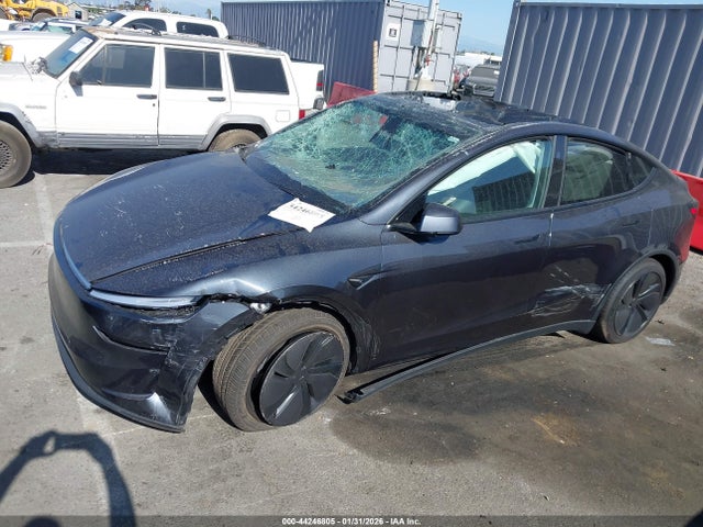 2026 TESLA MODEL Y 7SAYGDED3TF379053 Photo 5