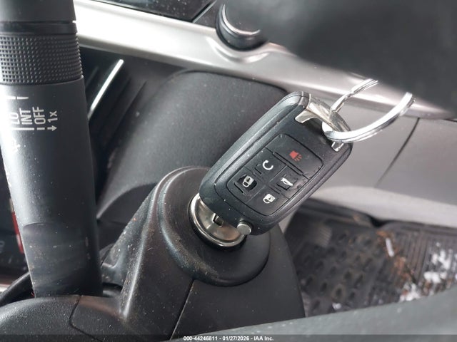 1G11C5SL1FF230306 Chevrolet MALIBU 1LT