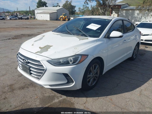 5NPD84LF9JH299123 Hyundai ELANTRA SEL