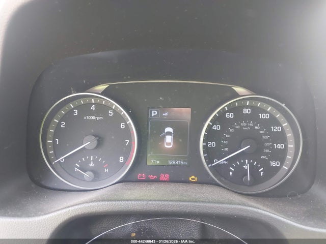 5NPD84LF9JH299123 Hyundai ELANTRA SEL