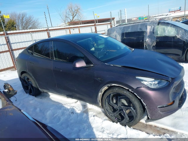 Продаж на аукціоні авто 2023 Tesla Model Y Awd/long Range Dual Motor All-wheel Drive, vin: 7SAYGDEE9PA089878, номер лоту: 44246852
