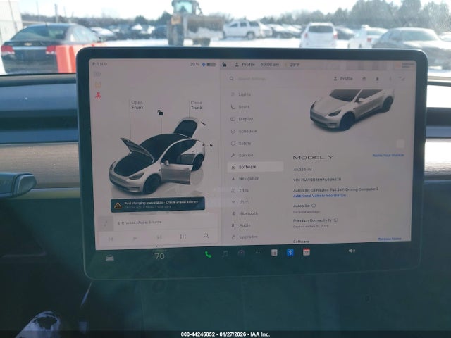 Продаж на аукціоні авто 2023 Tesla Model Y Awd/long Range Dual Motor All-wheel Drive, vin: 7SAYGDEE9PA089878, номер лоту: 44246852
