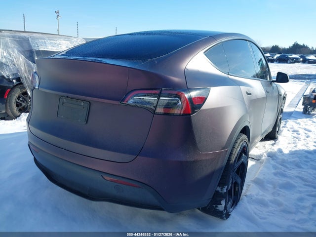 Продаж на аукціоні авто 2023 Tesla Model Y Awd/long Range Dual Motor All-wheel Drive, vin: 7SAYGDEE9PA089878, номер лоту: 44246852
