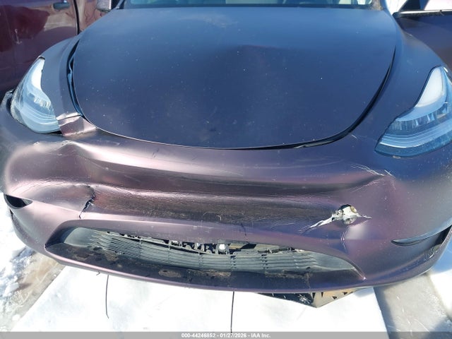 Продаж на аукціоні авто 2023 Tesla Model Y Awd/long Range Dual Motor All-wheel Drive, vin: 7SAYGDEE9PA089878, номер лоту: 44246852