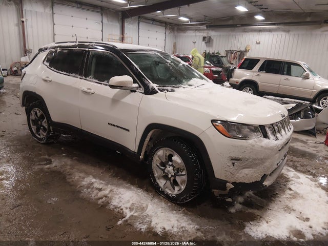 44246854 :رقم المزاد ، 3C4NJDCB1LT131811 vin ، 2020 Jeep Compass Limited 4x4 مزاد بيع