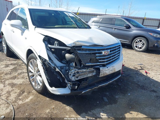 2018 CADILLAC XT5 1GYKNGRS6JZ172242 Photo 5