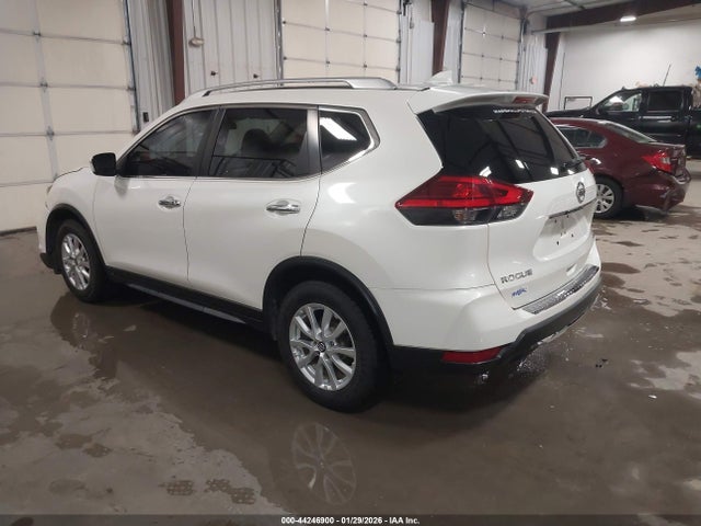JN8AT2MTXHW131543 Nissan ROGUE SV