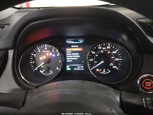 JN8AT2MTXHW131543 Nissan ROGUE SV