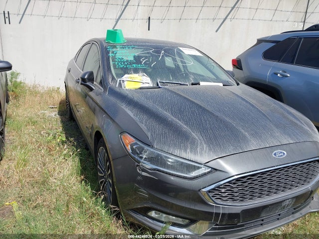 Ford Fusion Hybrid Platinum 2017 3FA6P0RU3HR304095 головне зображення