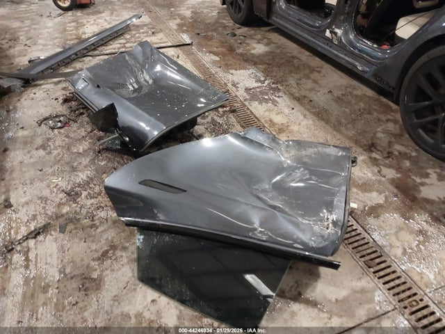 Tesla Model S Plaid Tri Motor All-wheel Drive 2021 5YJSA1E68MF431475 Image 12