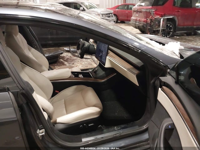 2021 TESLA MODEL S 5YJSA1E68MF431475 Photo 4