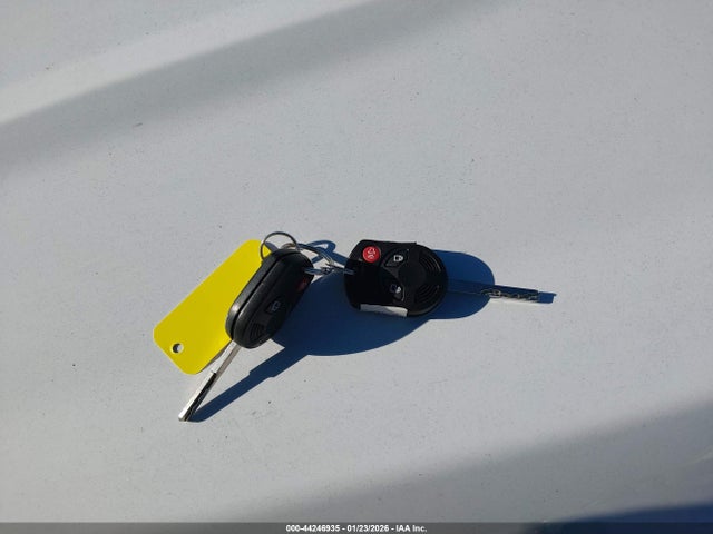 1FMCU9GD6HUA84551 Ford ESCAPE SE