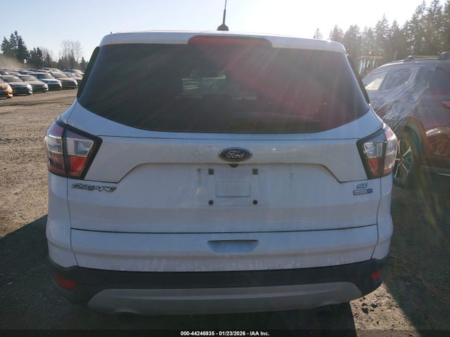 1FMCU9GD6HUA84551 Ford ESCAPE SE
