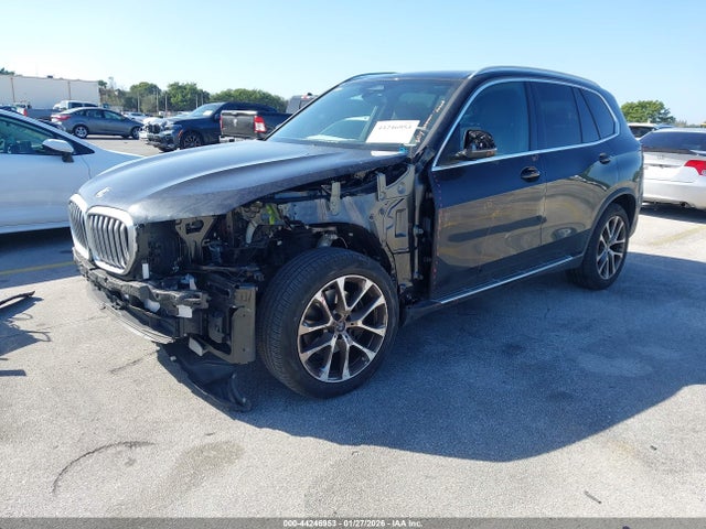 2025 BMW X5 5UX23EU05S9Z43604 Photo 1