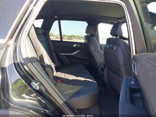 2025 BMW X5 5UX23EU05S9Z43604 Photo 7