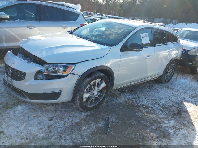 2018 VOLVO V60 CROSS COUNTRY YV440MWK2J2047972 Photo 1
