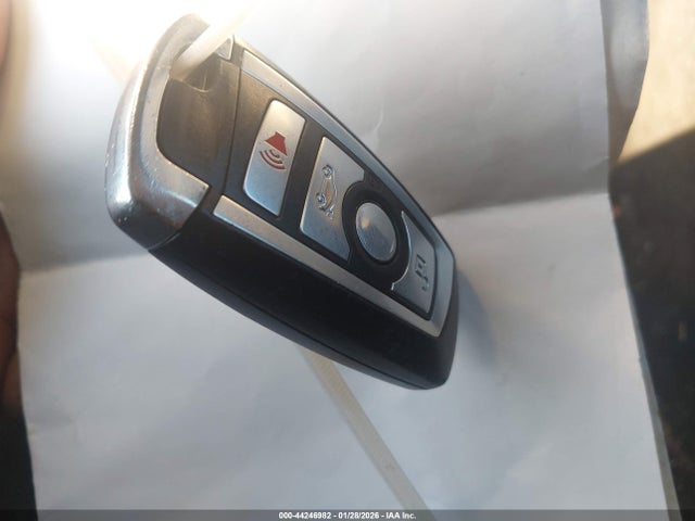 2013 BMW 740I WBAYA6C56DD143721 Photo 10